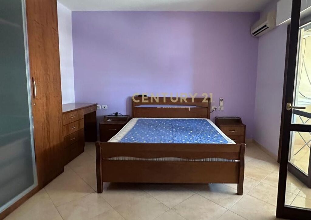 Dupleks in affitto, Comune di Parigi - vicino al parco giochi