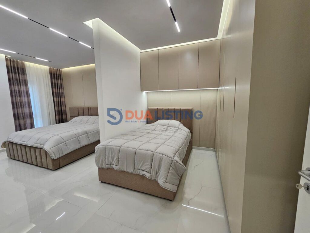 Qira, Apartament 1+1 + 🅿️ në Zogu i Zi 📍 Zogu i Zi (përballë Ring Center)
