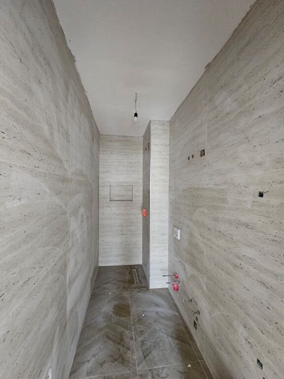 📌 Shitet apartament 2+1+2 – Kompleksi Tirana Entry 2