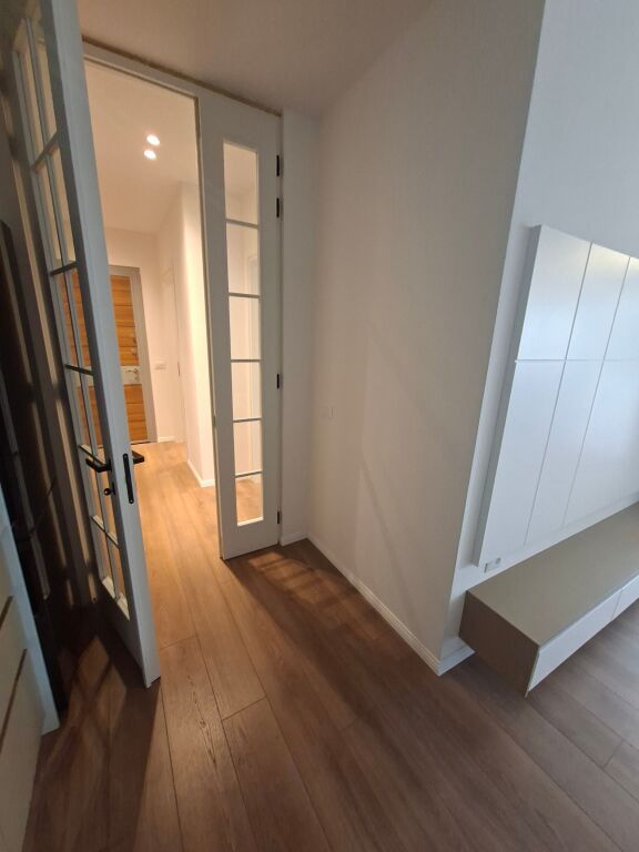 SHITET APARTAMENT  2+1 PIAZZA RR.DURRESIT