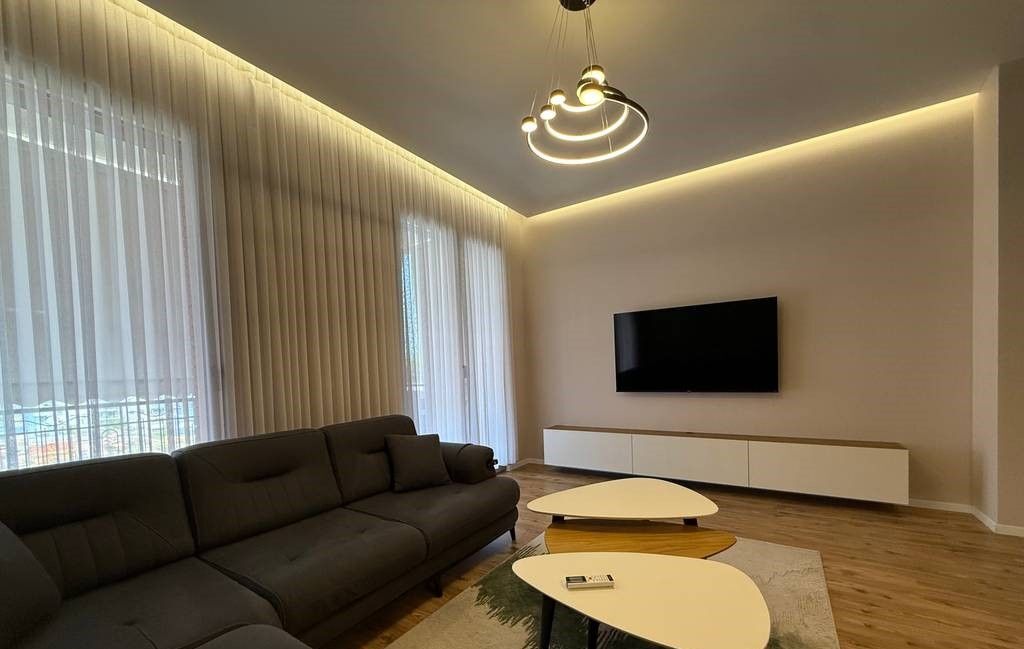 Apartament 2+1+post parkimi per qira tek Kompleksi Delijorgji !