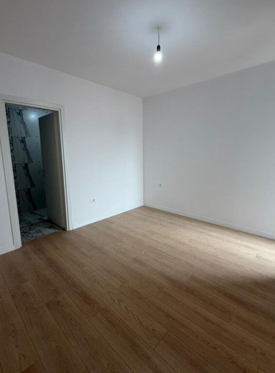 Comune di Parigi appartamento 2+1+2