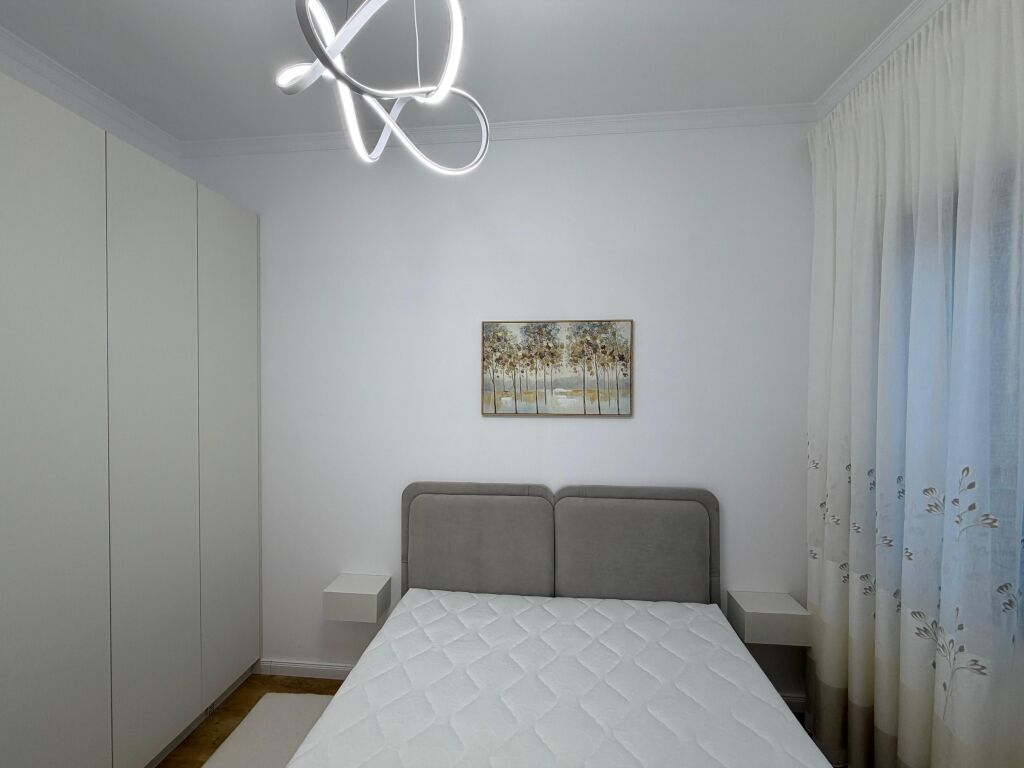 Shitet: Apartament 2+1+1 Astir