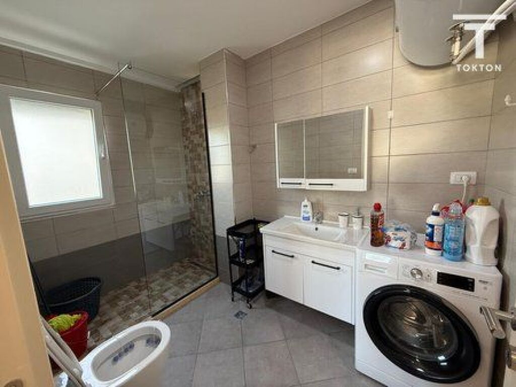 AFFITTO, APPARTAMENTO 3+1+2, VIA "EDUARD MANO", TIRANA