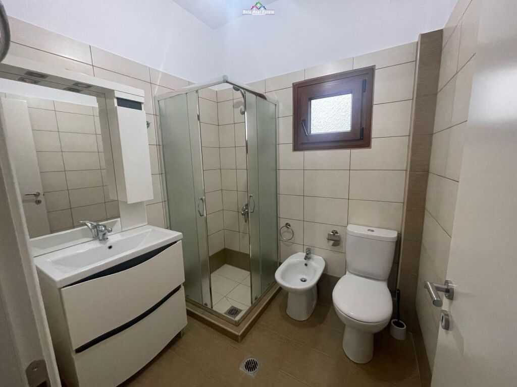 Kat Vile/ Dublex Me Qera Tek Ali Demi (ID BV22392) Tirane