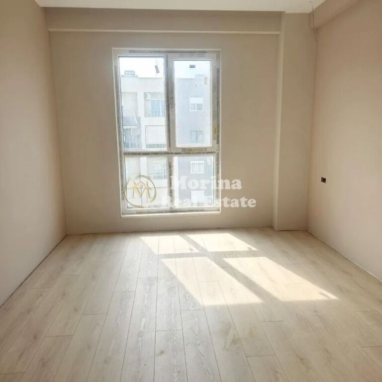 Rent | Apartment 2 + 1 | Commune of Paris | 800 €/month