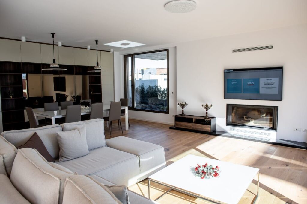 3-storey villa for rent