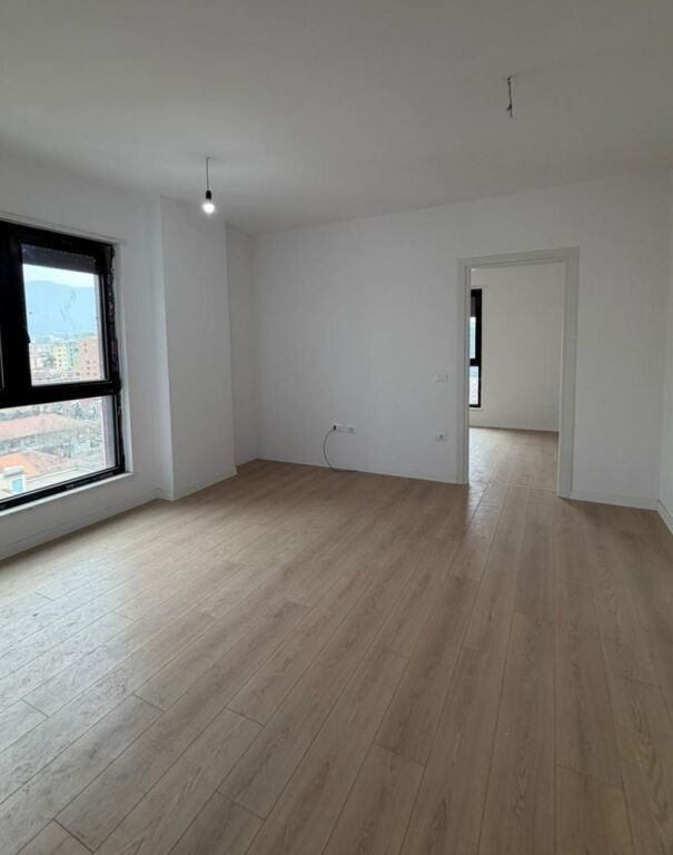 Comune di Parigi appartamento 2+1+2