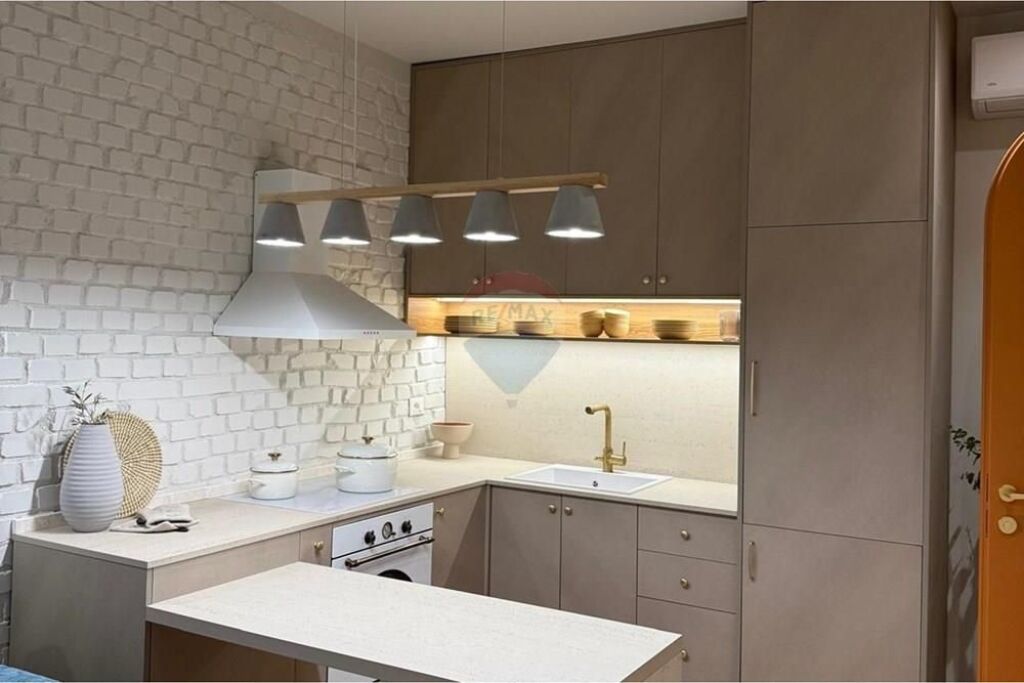 Apartment 2+1 for rent, Myslym Shyri