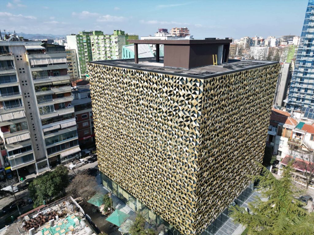 Business Premises for Rent in BLLOK