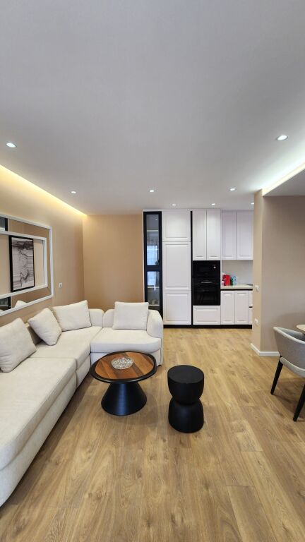 Apartament 2+1+2 + 🅿️ pranë qendrës