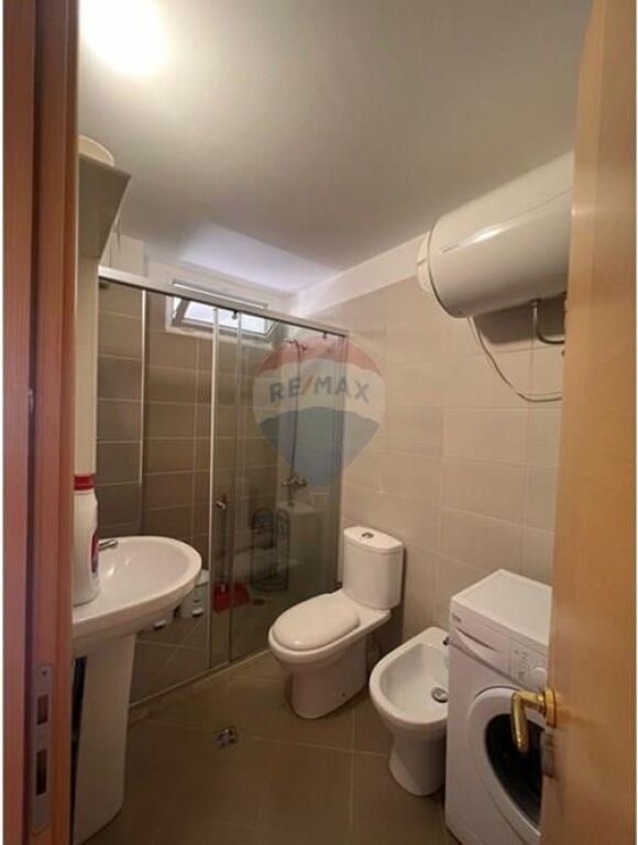 Apartament 2+1 per qira,Kopshti Botanik