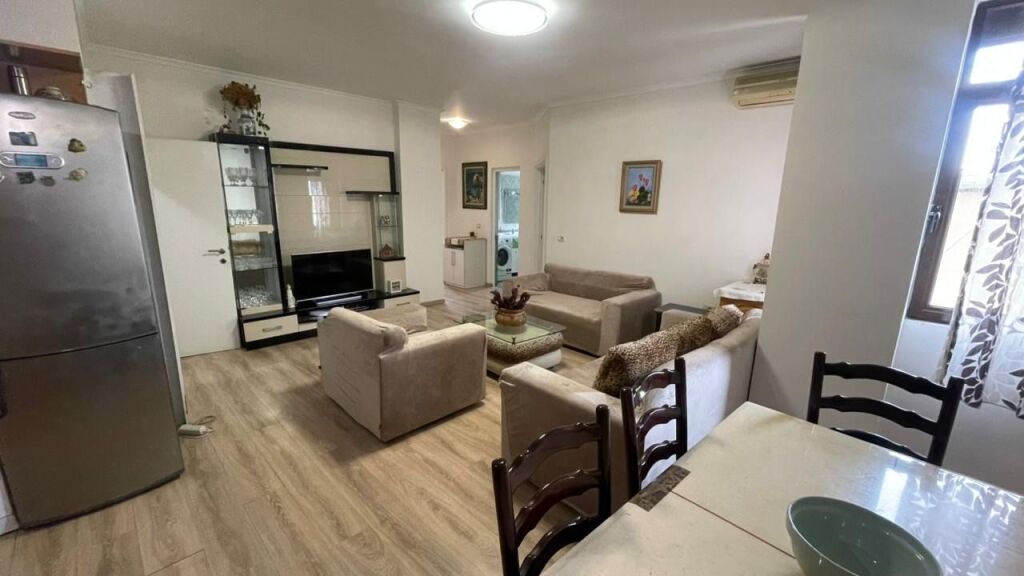 AFFITTASI APPARTAMENTO 2+1-PORCELAN, TIRANA