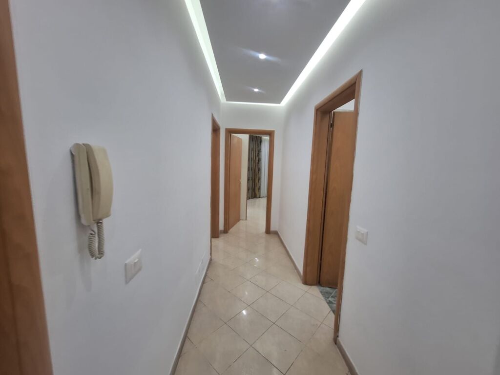 Apartament 2+1 me qera në Astir