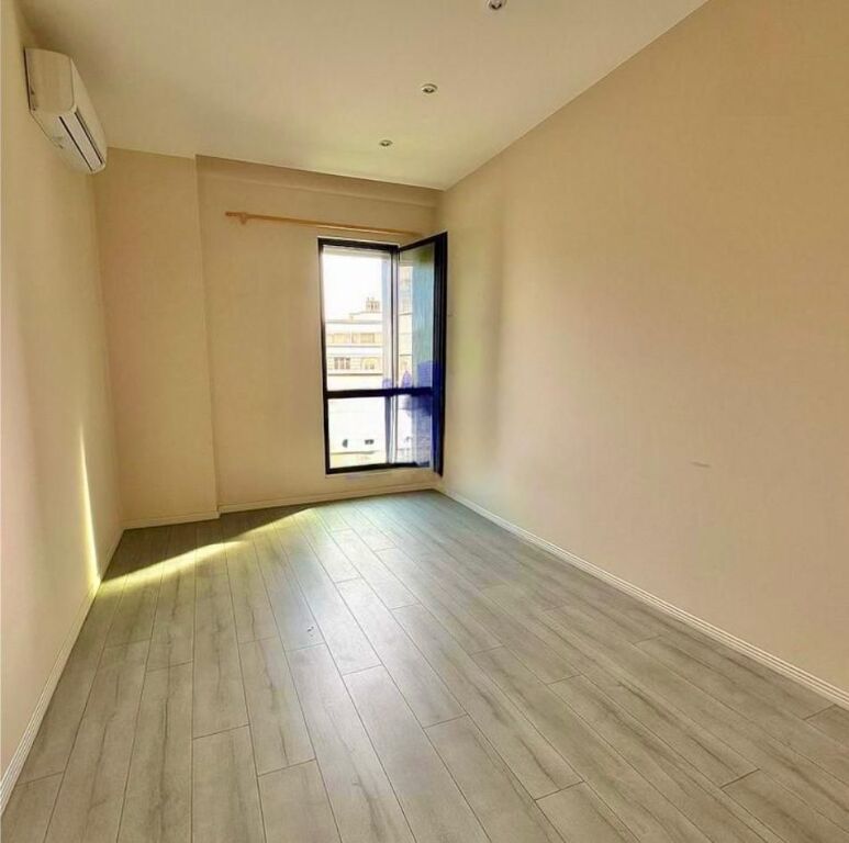 Appartamento 2+1+2 in vendita a Square 21