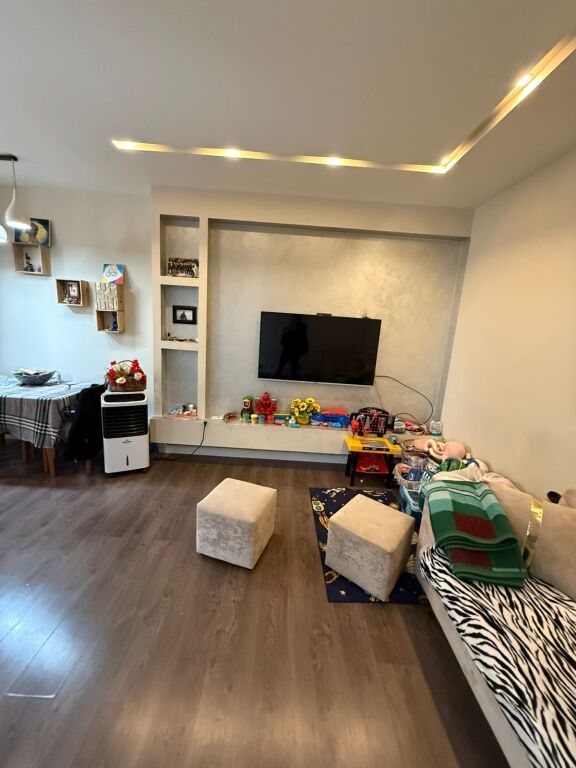 Apartament 2+1+2 per shitje ne Astir !