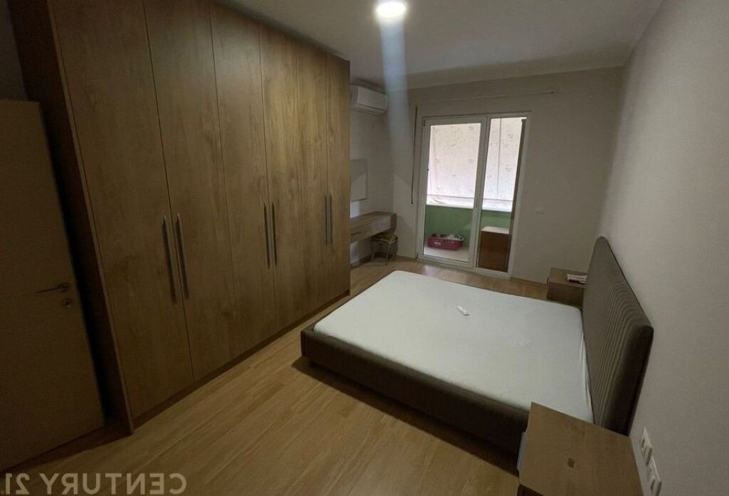 Apartament me qira 2+1+2 , Kopshti Botanik