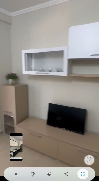 Jepet me qera 2+1 mobiluar Misto Mame 450 eu