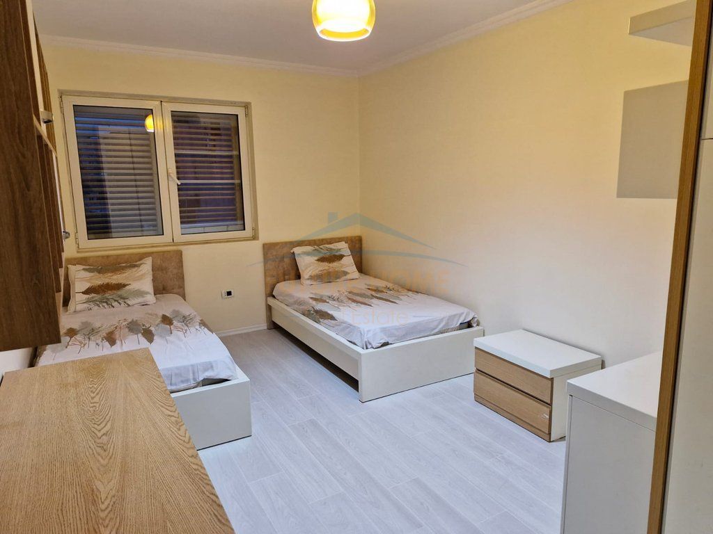 For sale, Apartment 3+1+2, Porcelan, Tirana