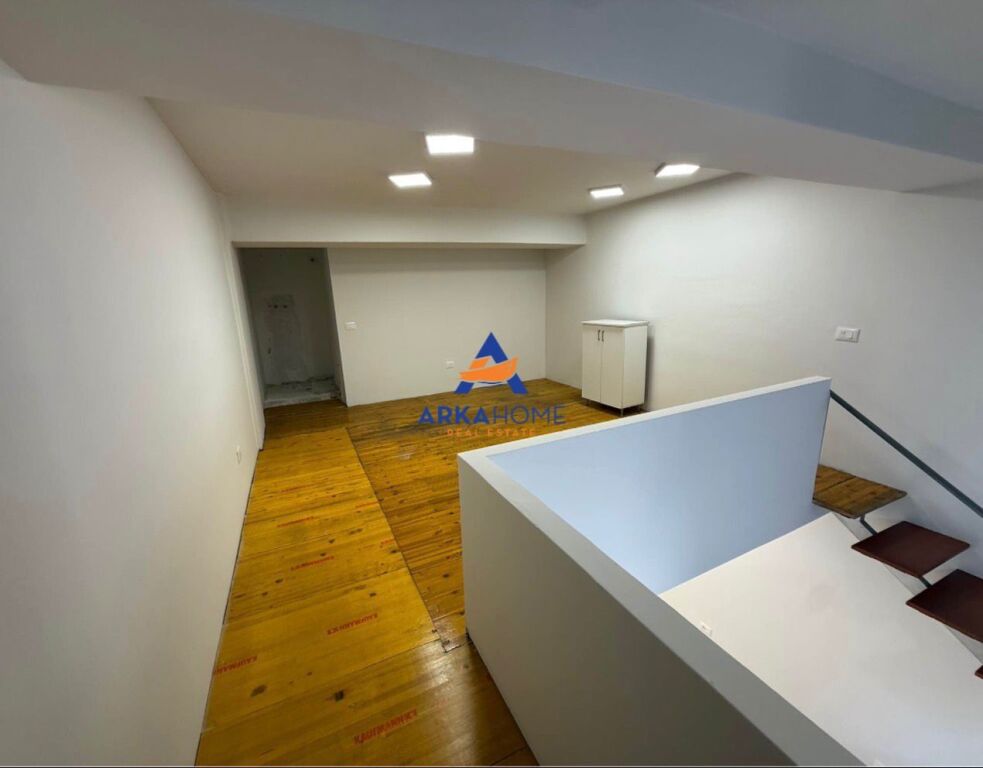 OFFICE SPACE FOR RENT +PARKING POST "AT ELBASAN STREET" 60000 LEKE