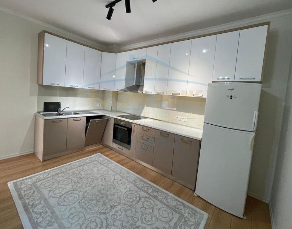 Rent, Apartment 2+1+2, Zoological Garden, Tirana