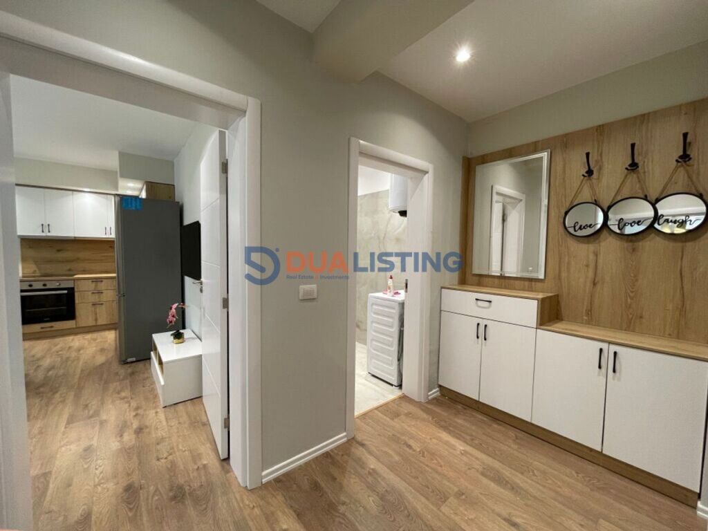 We rent a 2+1 apartment in the Brryli area.