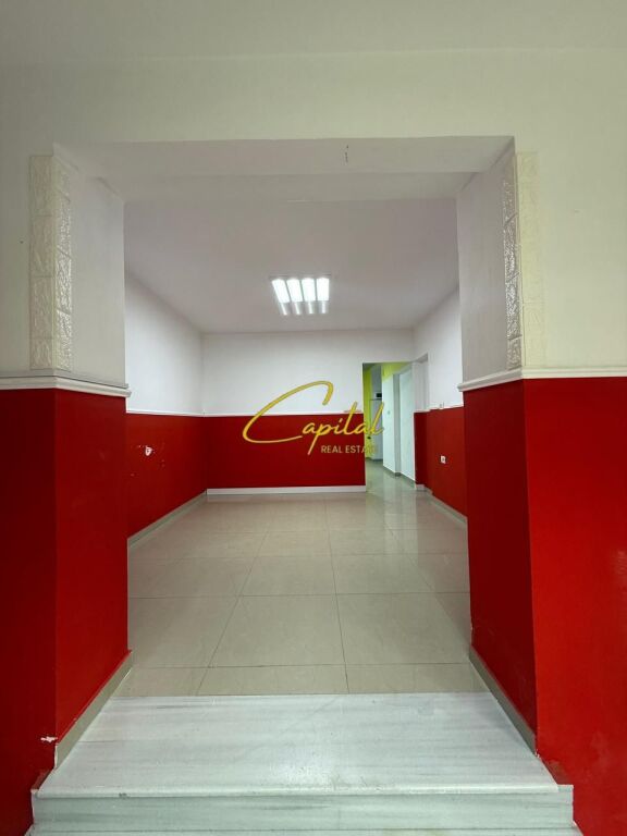 NEGOZIO IN AFFITTO 55 M2 EX MERCATO ELETTRICO 60.000 LEKE