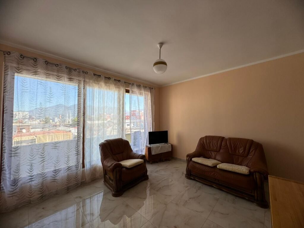 🏡 Rooms for rent – 2nd floor of a villa in Selitë e Vogël !