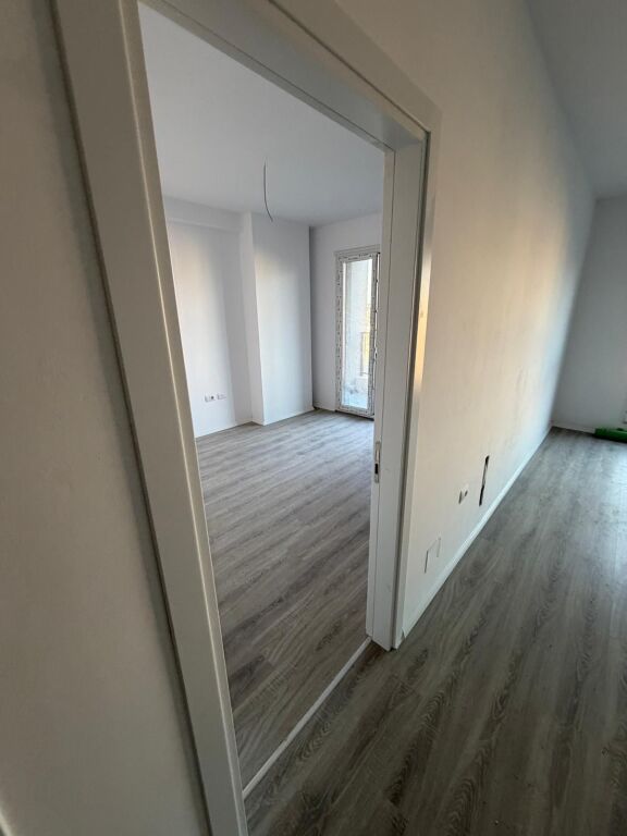 Apartment 1+1 for sale Paskuqan !