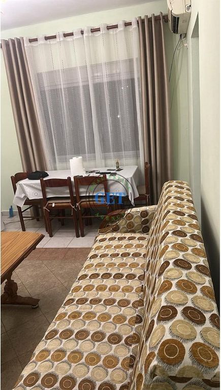 Jepet me Qira, Apartament 1+1 pranë Majestic, Shkëmbi i Kavajës, Durrës