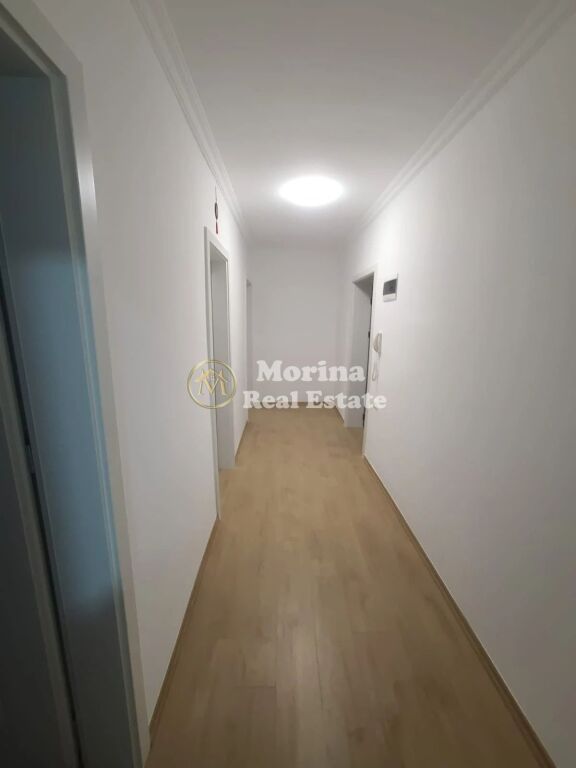 Qera | Apartament 2 + 1 | Sheshi Skënderbej | 1200 €/muaj