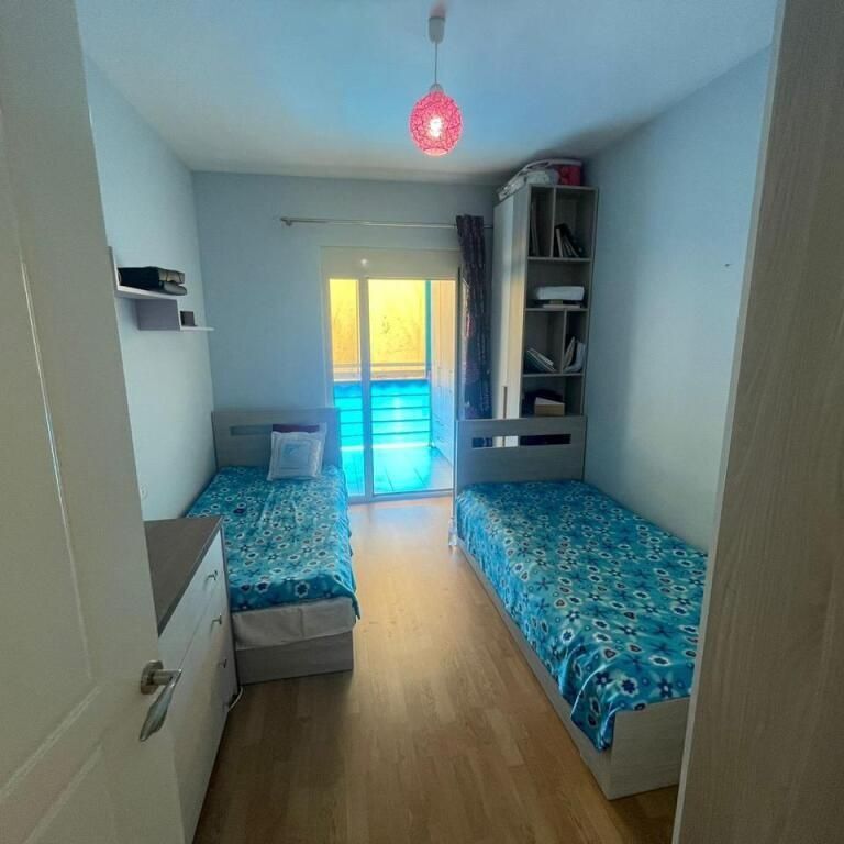 SHITET APARTAMENT 2+1 - FRESKU, TIRANË