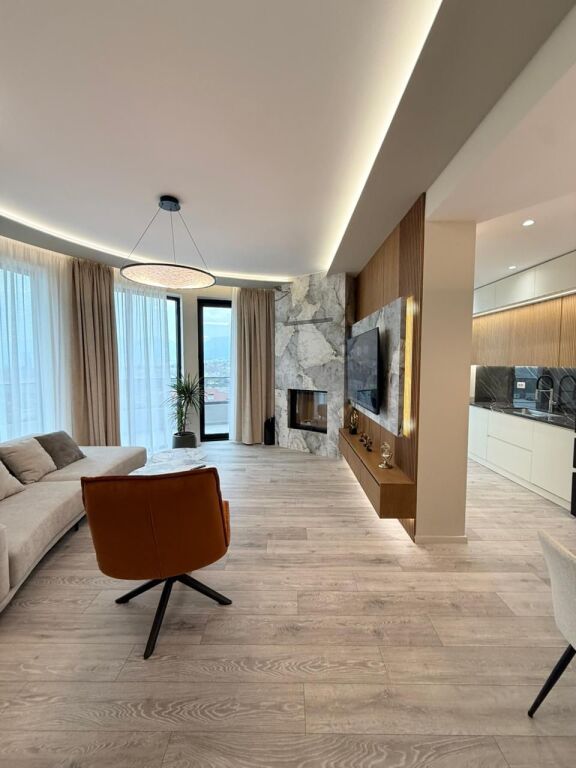 APARTAMENT 2+1 me post parkimi ne -1 per qera tek kompleksi delijorgji