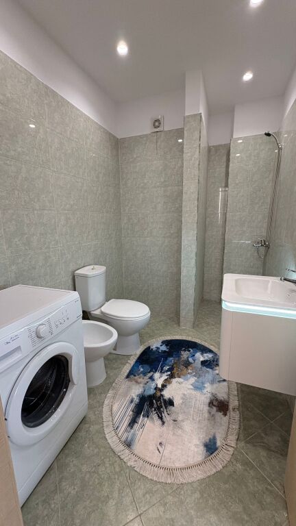 vendesi appartamento 1+1 arredato Astir