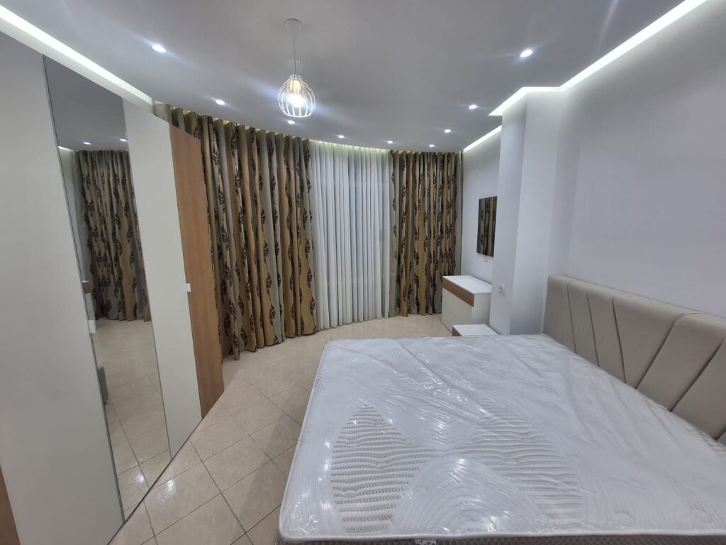 Apartament 2+1 me qera në Astir