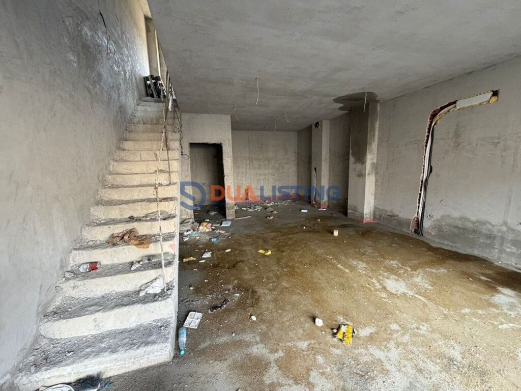 🔥✨ IN VENDITA Triplex Swan Lake Residence, Farke