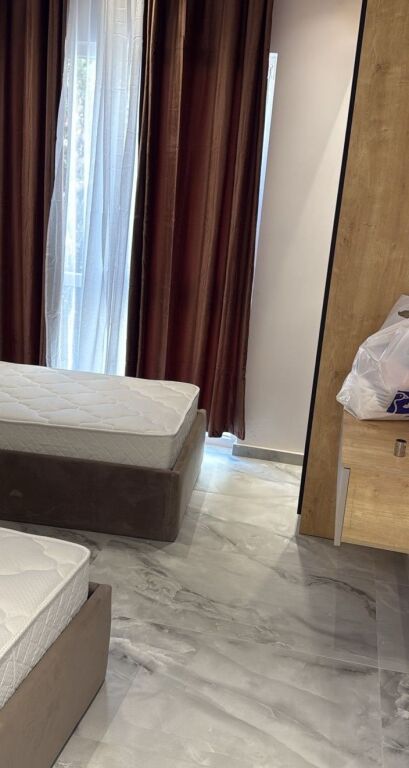 Apartament në shitje – Mali i Robit (Golem)