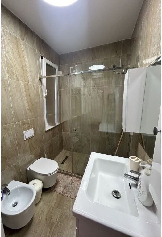 Appartamento 2+1 in affitto al Pazari i Ri 650 € /Mese