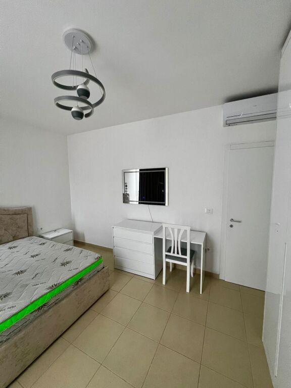 Jepet me qira 2+1 Bulevardi i Ri Residenca Avid 65.000 leke