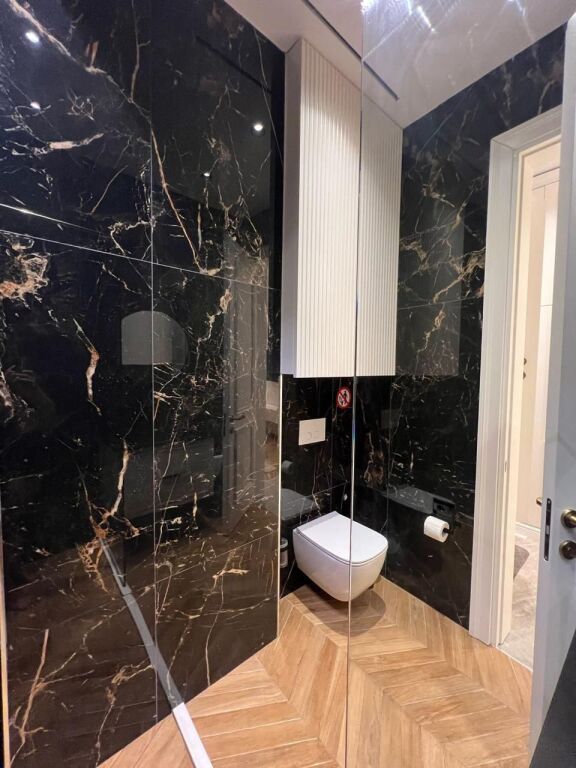 Shitet Apartament 2+1+2,  "Vlorë", Radhimë