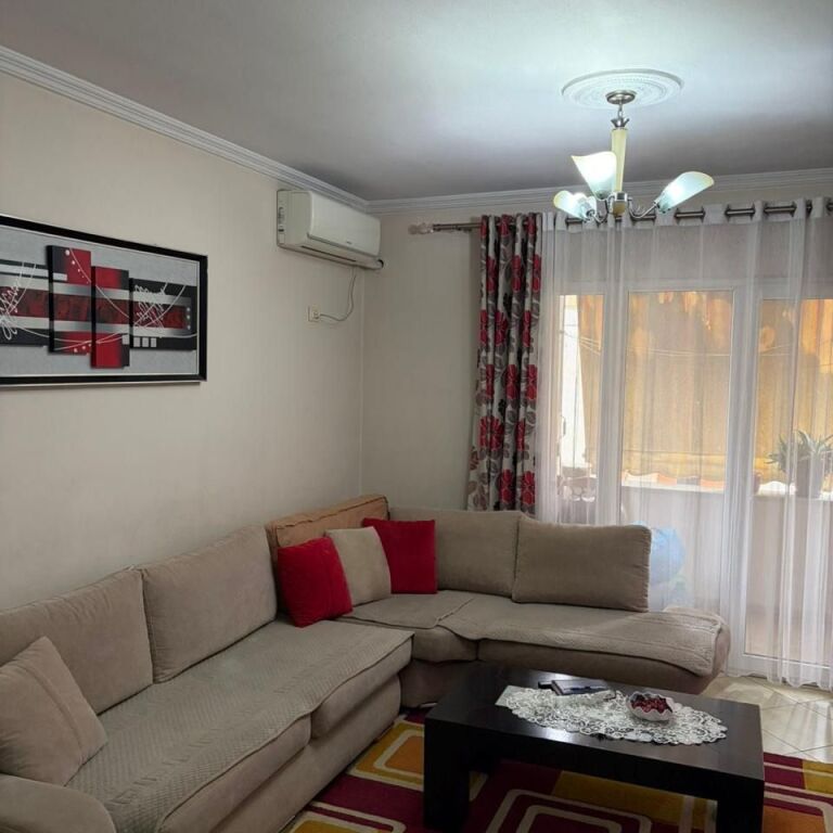 JEPET ME QIRA APARTAMENT 2+1- KTHESA E KAMZËS