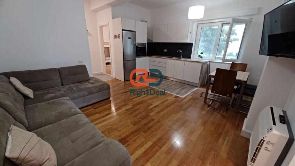 Tek Rezidenca Touch Of The Sun, Jepet Me Qira Apartament 2+1+Post Parkimi, Ideal Per Banim!!!