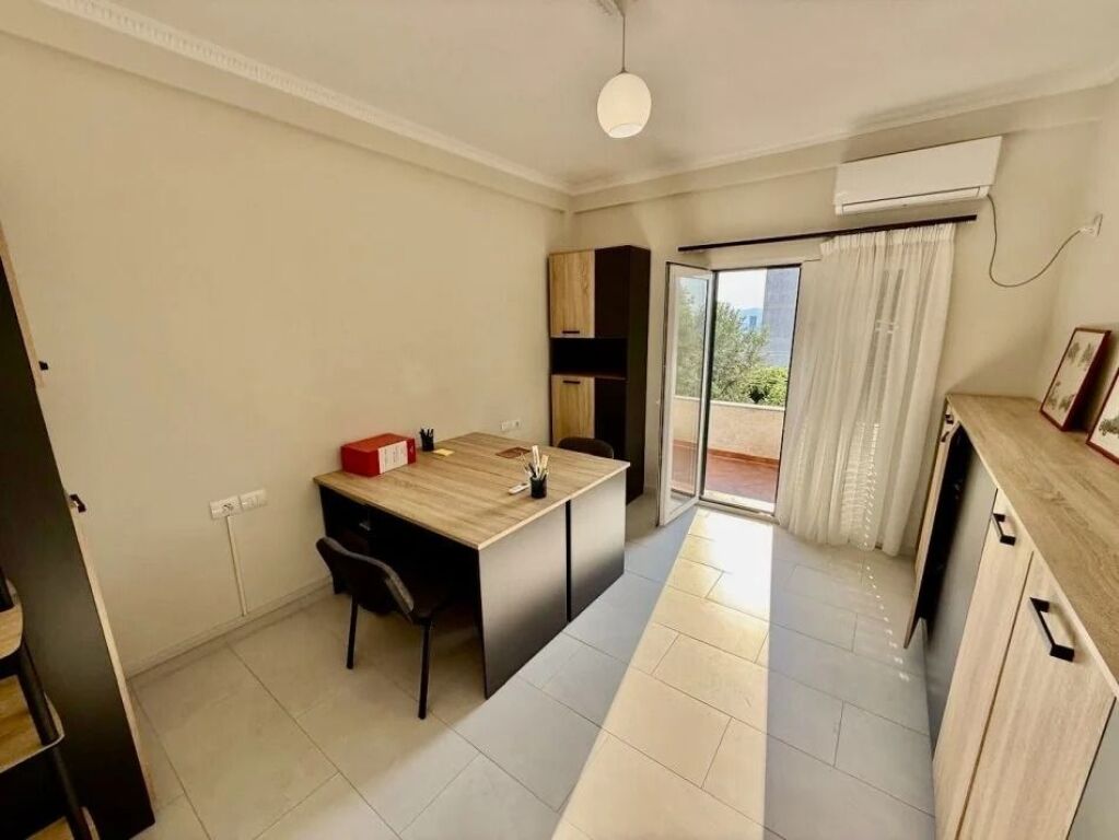 Qera | Ambjent Biznesi | Qytet Studenti | 600 €/muaj