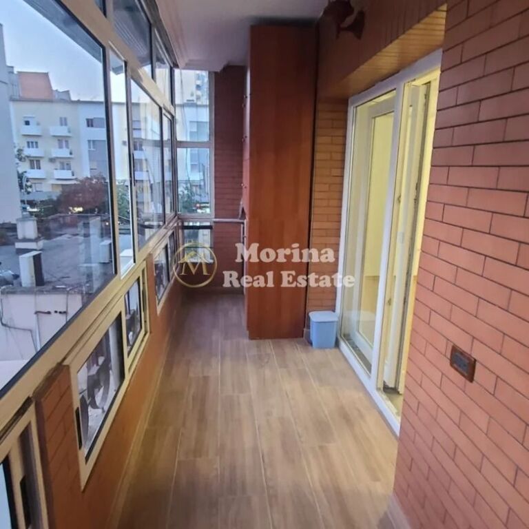 Qera | Apartament 2 + 1 | Sheshi Skënderbej | 1200 €/muaj
