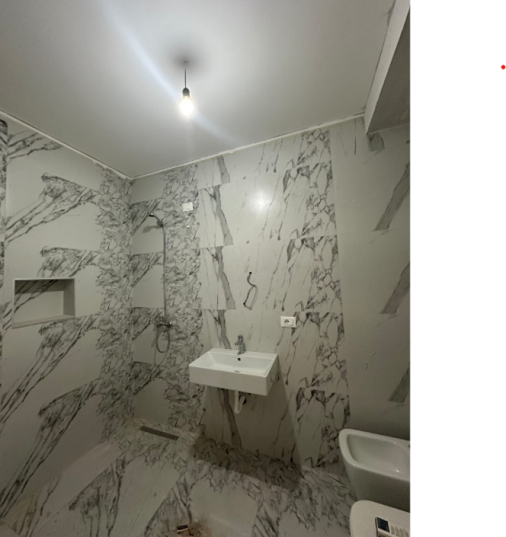 🏡 Shitet Apartament 3+1 – Komuna e Parisit