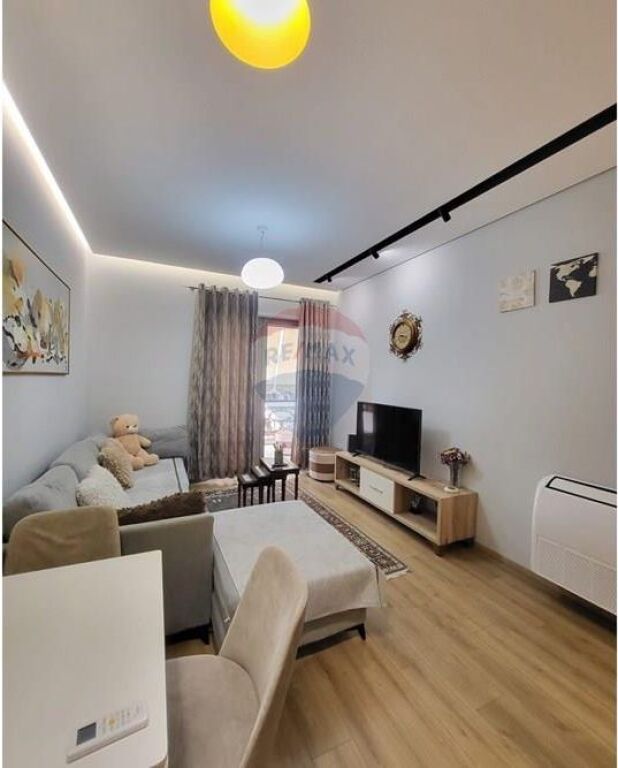 APARTAMENT 1+1+POST ME QIRA TEK K.DELIJORGJI