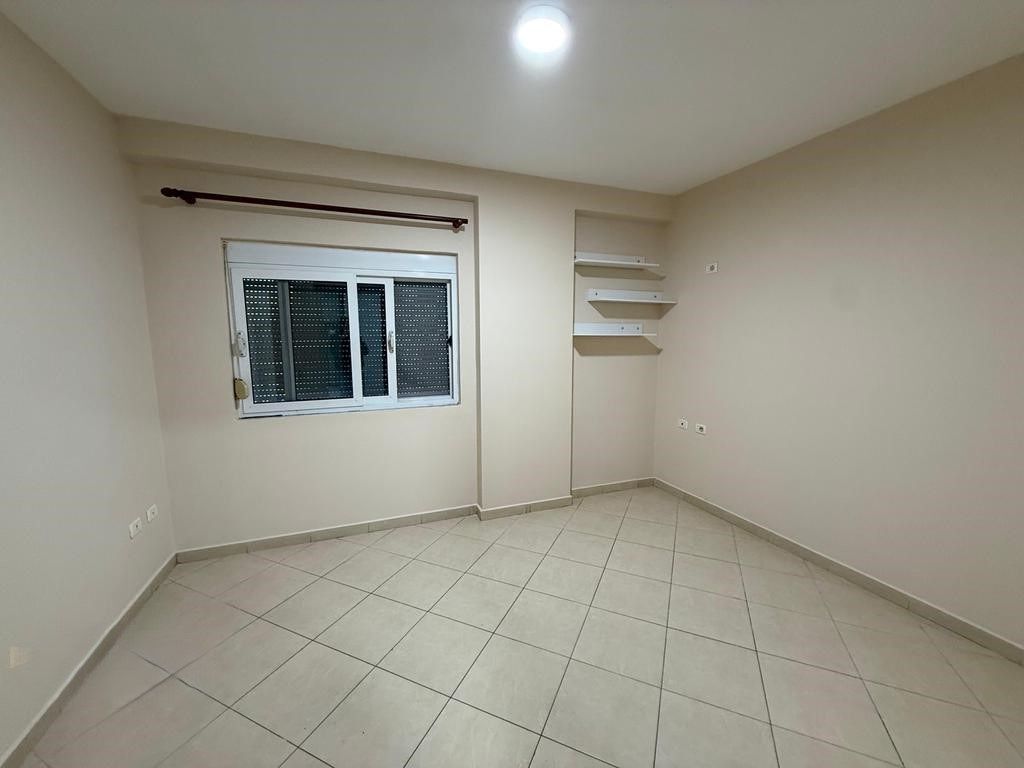 JEPET PER QIRA APARTAMENT 2+1 TE '4 DESHMORET'!