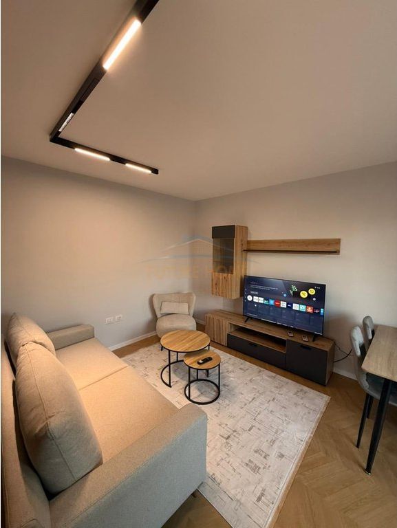 For sale, Apartment 1+1, Siri Kodra Street, Tirana