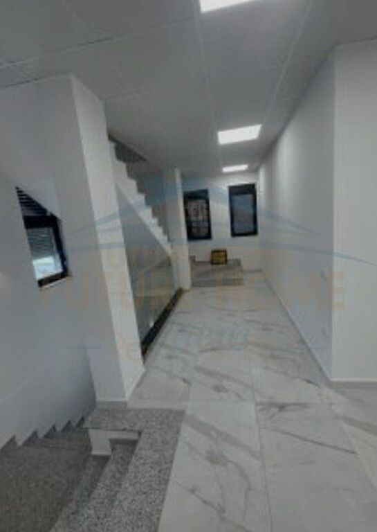 Affitto, Locale Commerciale, TEG, Tirana.