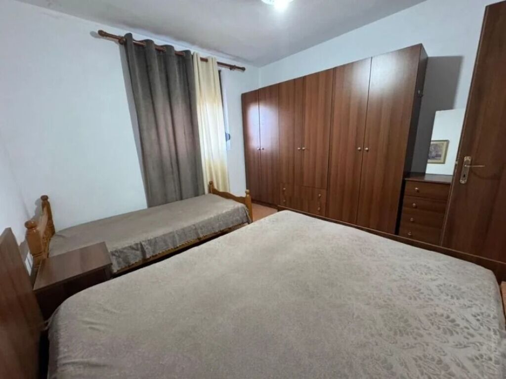 Apartment 1+1 for rent in Myslym Shyri, near Bar Momo-47,000 lek